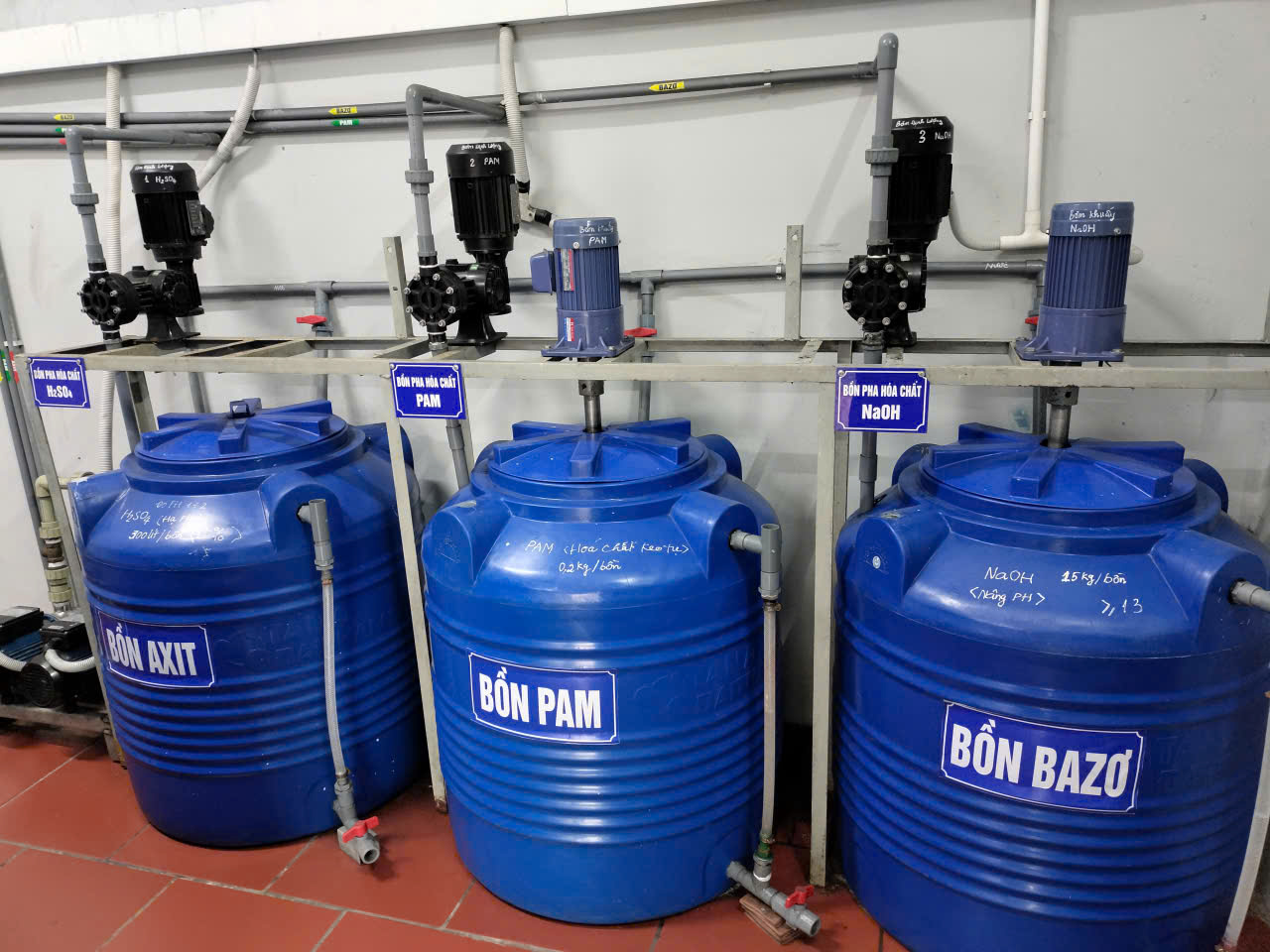 Xây dựng hệ thống xử lý nước thải lẫn dầu khu vực xưởng cơ khí và hệ thống xử lý khí thải lò hơi (thuộc hệ thống đun nước tắm công nhân) Thuộc dự án Đầu tư phục vụ sản xuất năm 2023