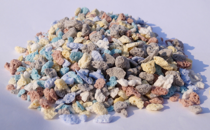 Đá bọt thủy tinh trong cải tạo cảnh quan